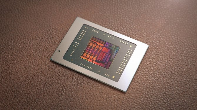 Unikl Ryzen 8050: 12 jader Zen 5 / Zen 5c a grafika s 1024 shadery. Už s architekturou RDNA 3.5