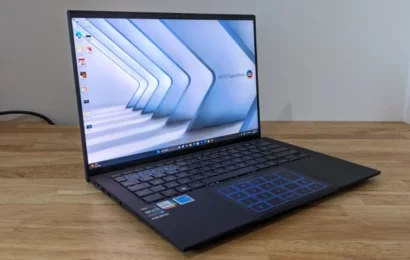 Recenze notebooku Asus ExpertBook B9: kancelář pod kilo