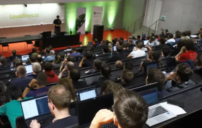 Galerie z neděle na konferenci LinuxDays 2023