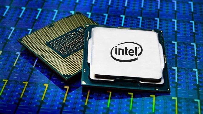 Intel zase ve ztrátě a v problémech. Tržby zaostaly za očekáváním, prognóza do budoucna slabá