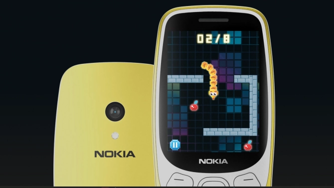 Legendární Nokia 3210 je zpět. Barevný had, LTE, USB-C a cena pod 2 tisíce