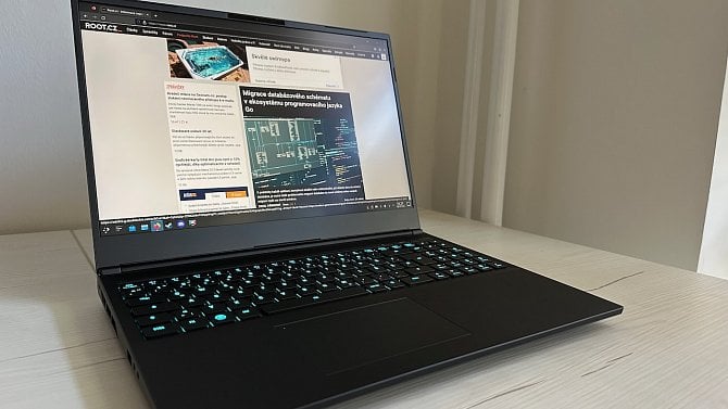 Tuxedo OS 3: předinstalovaný Linux s Waylandem a KDE Plasma 6