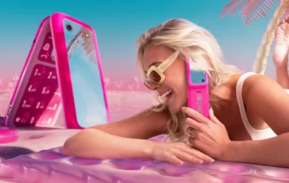 Nokia nabízí Barbie phone. Růžové je na něm úplně všechno