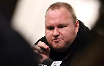 Kim Dotcom bude vydán do USA, herní engine Godot s podporou Waylandu