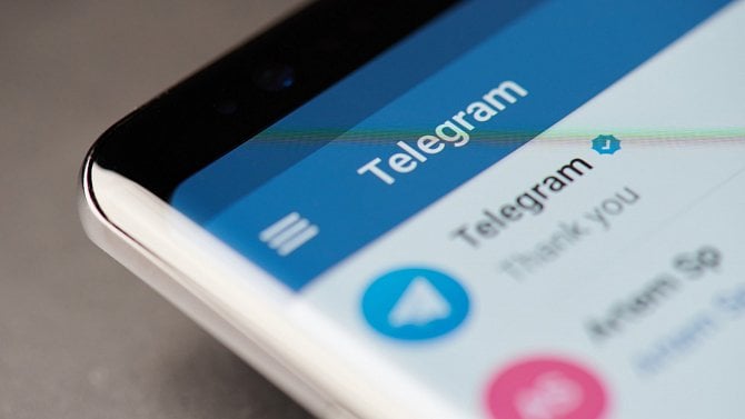 Vedení Telegramu obrací o 180°. Při podezření na páchání trestného činu poskytne policii telefonní číslo a IP adresu hříšníků