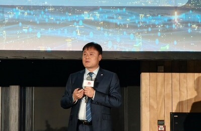 HUAWEI CONNECT 2024 Paříž: Společnost Huawei prezentuje trendy v optické konektivitě na Global Optical Summit